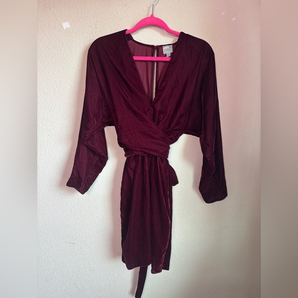 ASOS Design Maroon Burgundy Velvet Drape Long Sleeve Faux Wrap Mini Dress 4 - Picture 7 of 7